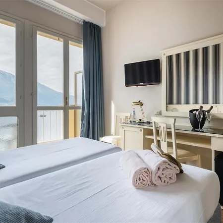 Hotel Splendid Palace Limone sul Garda Buitenkant foto