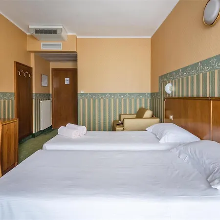 Hotel Splendid Palace Limone sul Garda Kamer foto